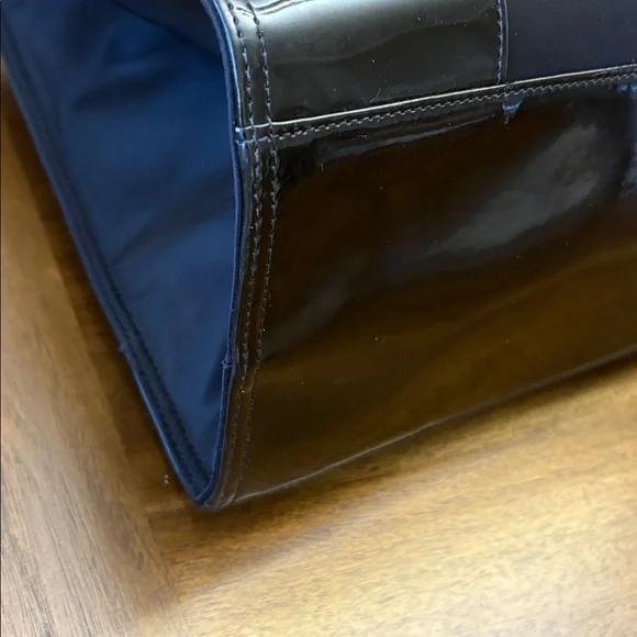 NWOT Tory Burch Ella Nylon Large Tote - Picture 6 of 14